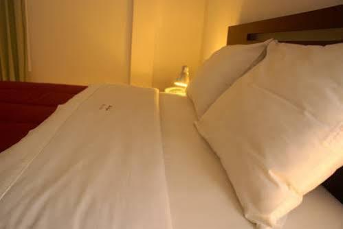 Hotel Oro Negro Talara Esterno foto